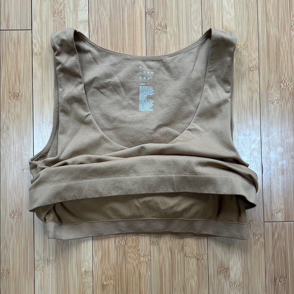 A New Day Everyday Scoop Neck Tank Top - Tan/Camel - Picture 3 of 4